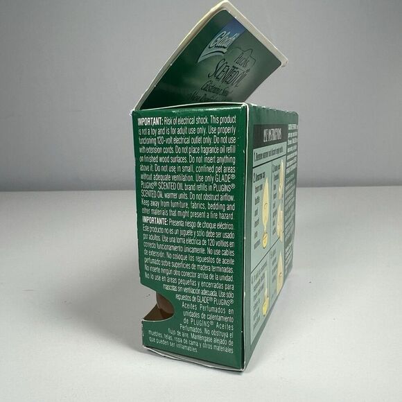 GLADE PLUGINS Refill Glistening Snow  2-Pack Scented Oil Air Freshener RETIRED - Picture 3 of 5